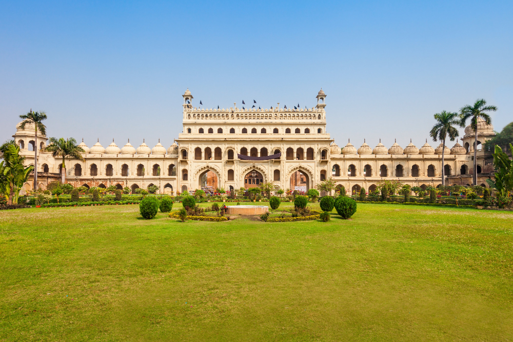 Ancient marvel, Bada Immambara, showcases exquisite architecture that you get to see after Moving to Lucknow